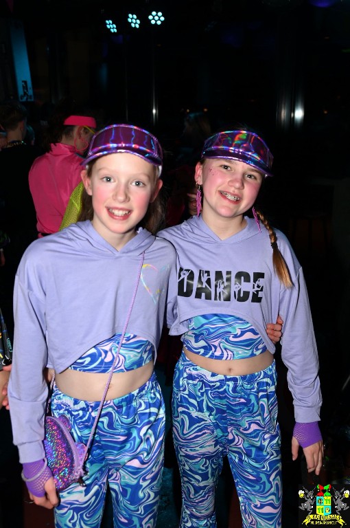 ../Images/Jeugddisco Glow in the Dark 128.jpg